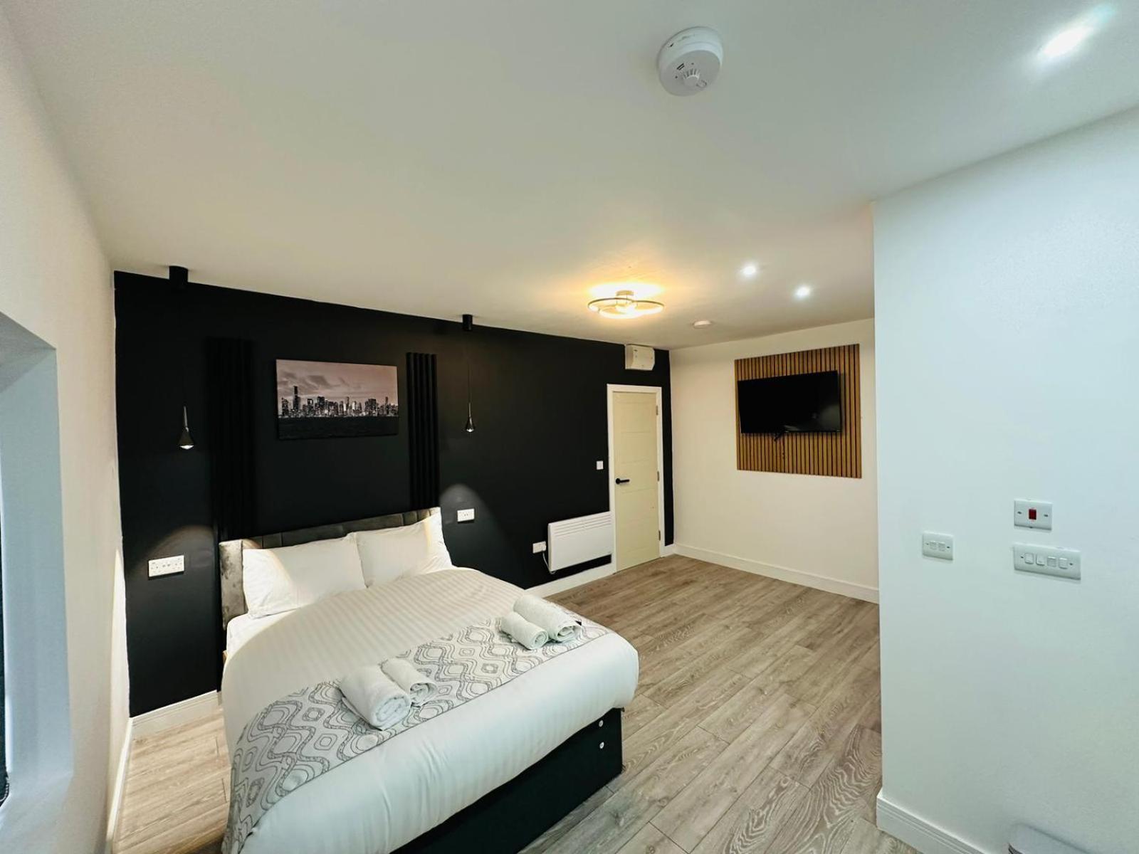 Sk Heathrow Hotel Hayes  Bagian luar foto