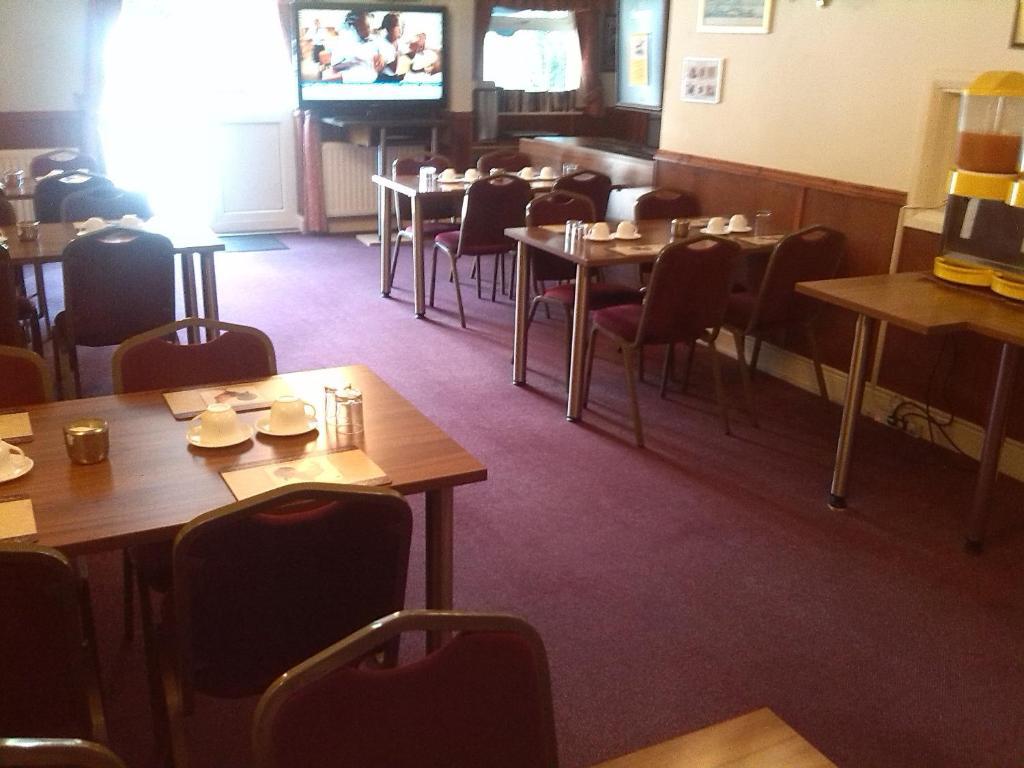 Sk Heathrow Hotel Hayes  Bagian luar foto